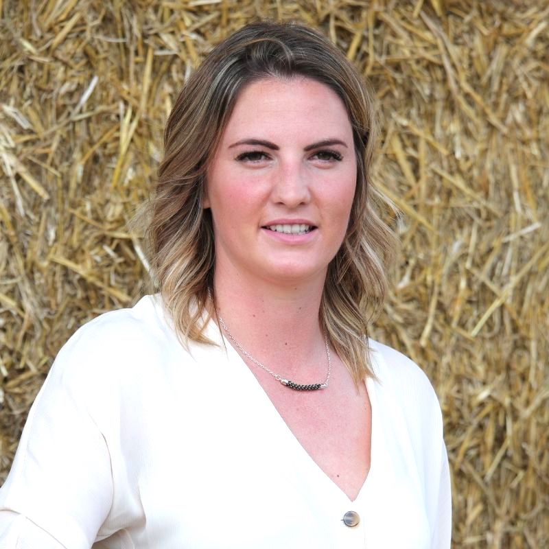 Classic Horsehair Bar Pendant Necklace